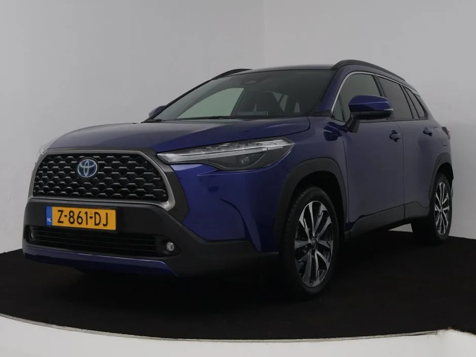 Toyota Corolla_Cross (2024) — foto 1