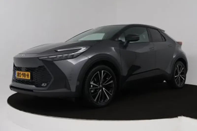 Toyota C-HR (2025)