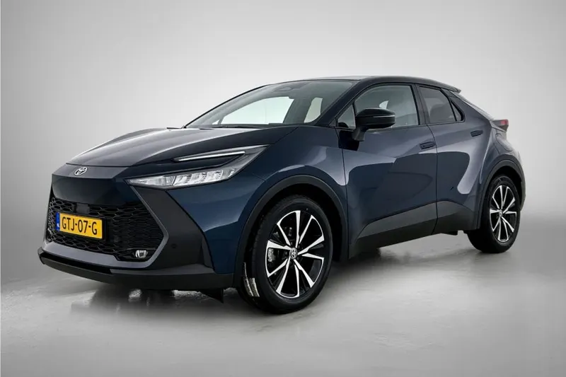 Toyota C-HR (2024)