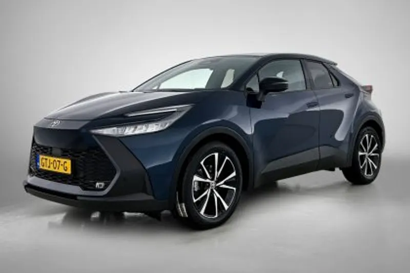 Toyota C-HR (2024)