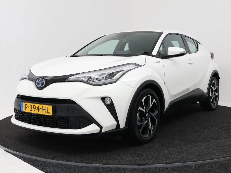 Toyota C-HR (2022) — foto 1