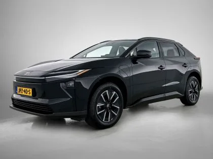 Toyota bZ4X (2026) — foto 1