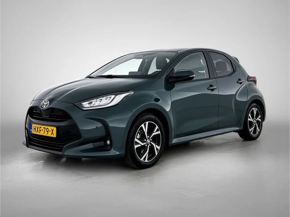 Toyota Yaris (2025) — foto 1