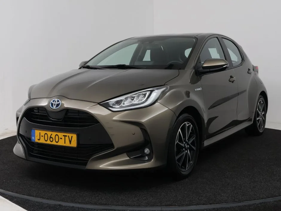 Toyota Yaris (2020) — foto 1