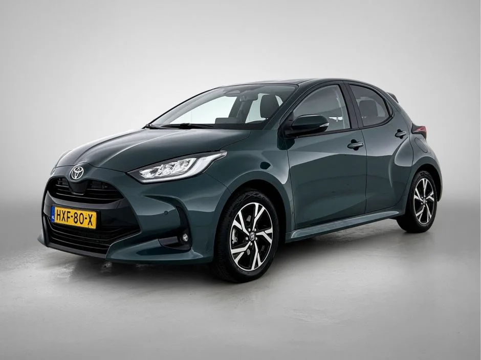Toyota Yaris (2025) — foto 1