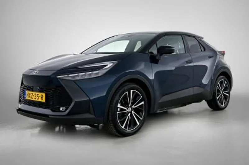 Toyota C-HR (2025)