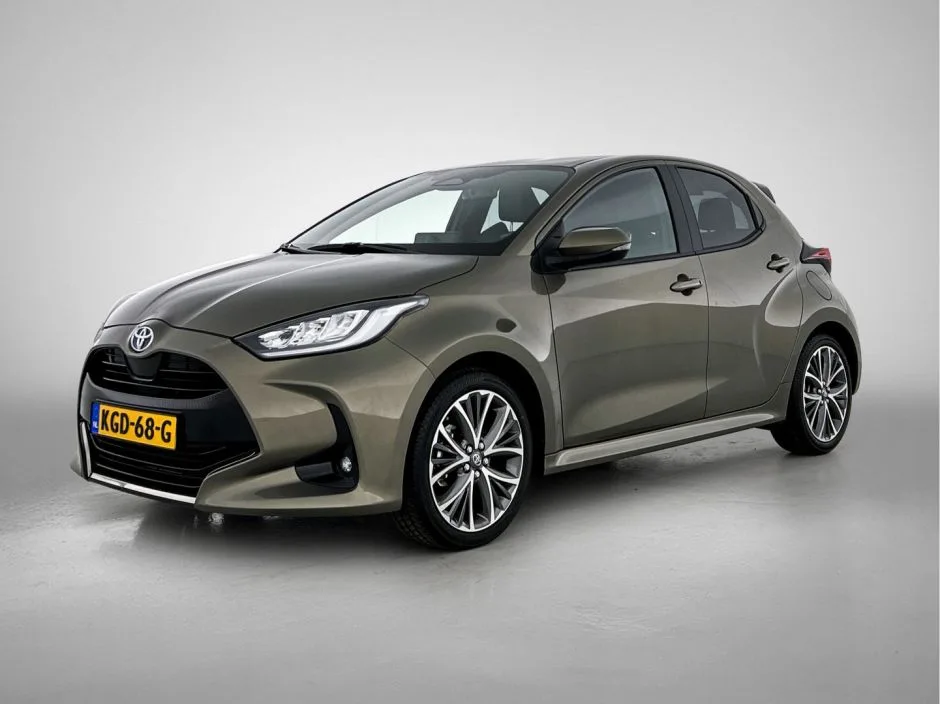 Toyota Yaris (2024) — foto 1