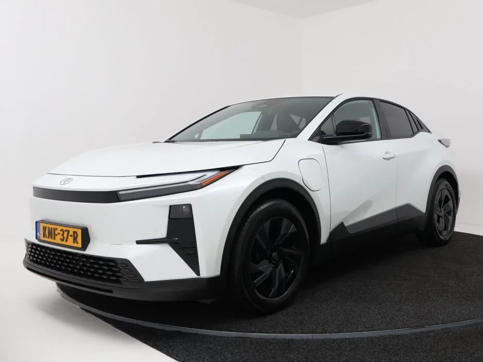 Toyota C-HR+ (2026) — foto 1