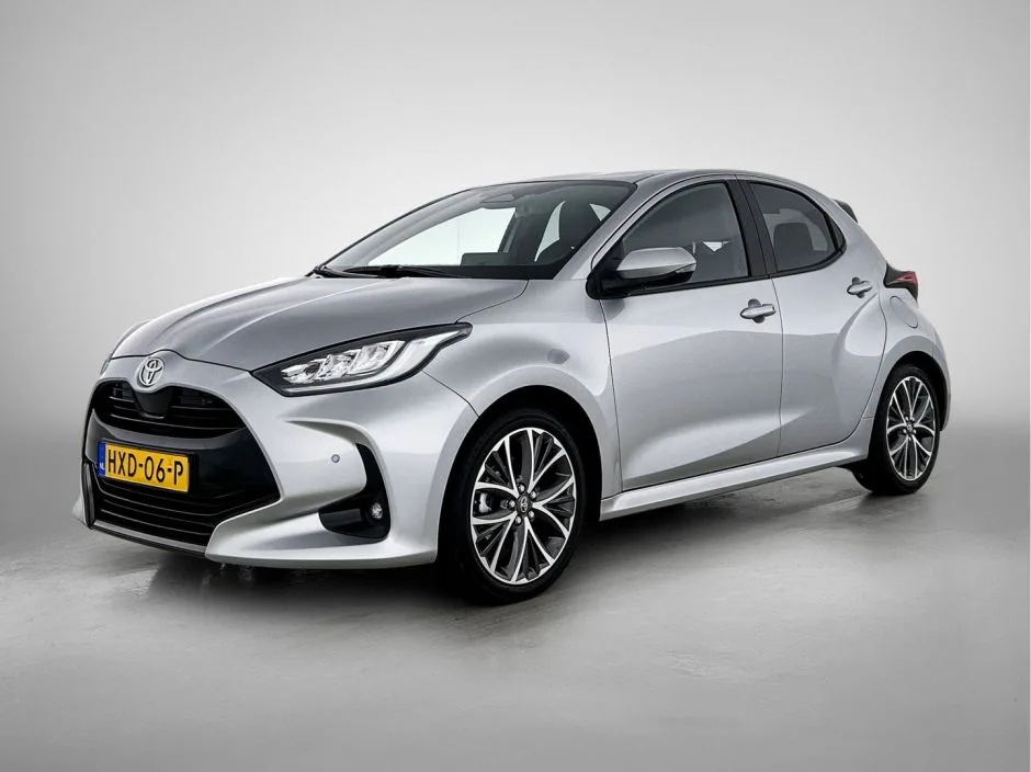 Toyota Yaris (2025) — foto 1