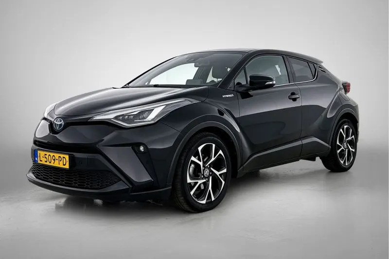 Toyota C-HR (2021)