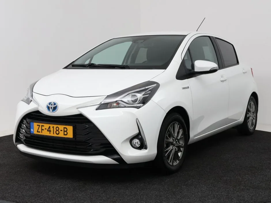 Toyota Yaris (2019) — foto 1