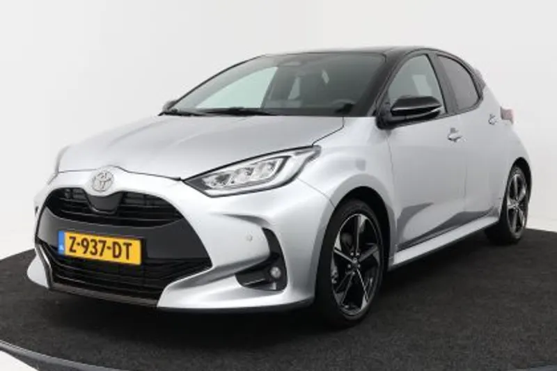 Toyota Yaris (2024)