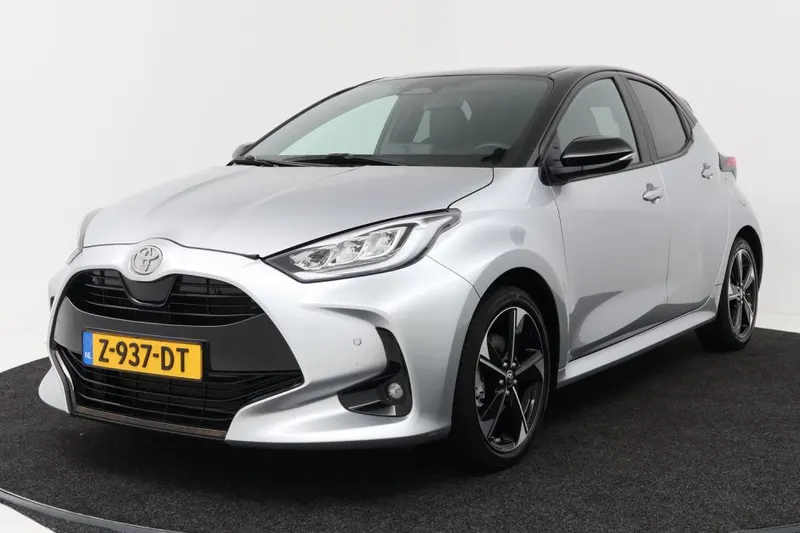 Toyota Yaris (2024)
