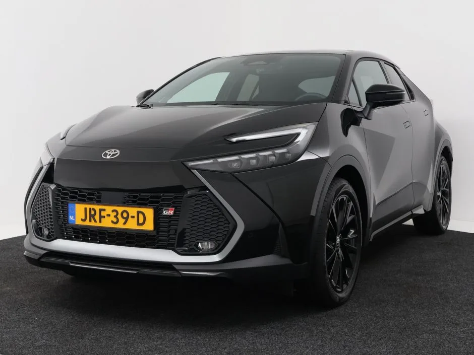 Toyota C-HR (2025) — foto 1