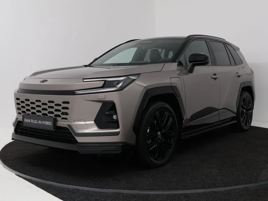 Toyota RAV4 (2026) — foto 1