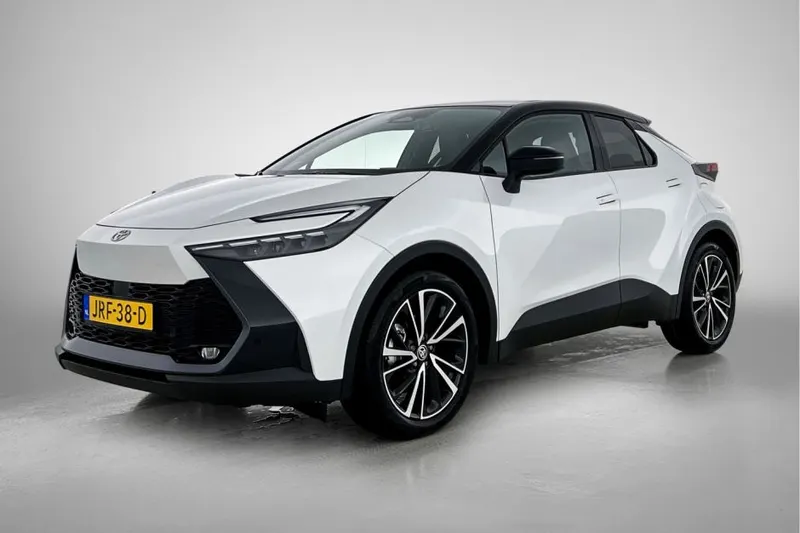 Toyota C-HR (2025)