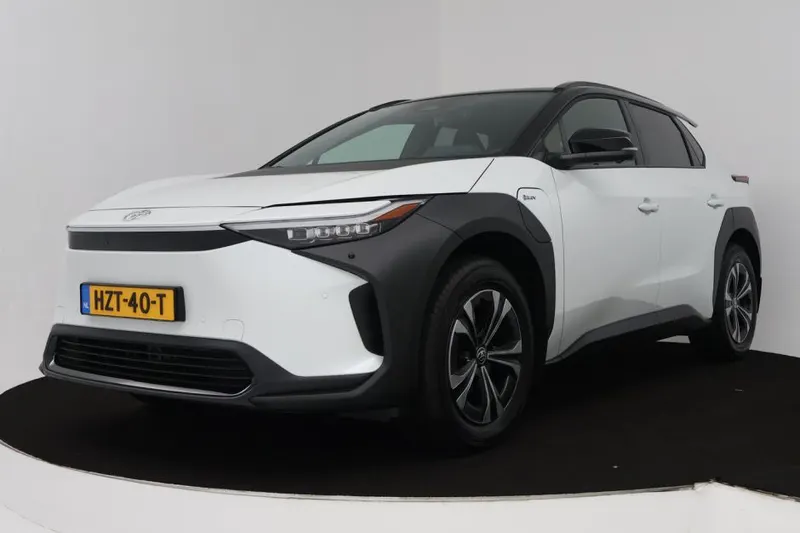 Toyota bZ4X (2025)