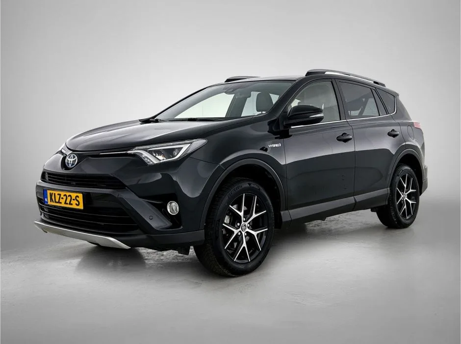 Toyota RAV4 (2017) — foto 1