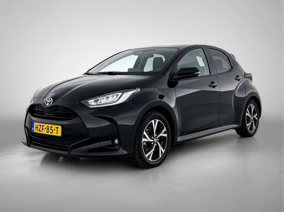 Toyota Yaris (2025) — foto 1