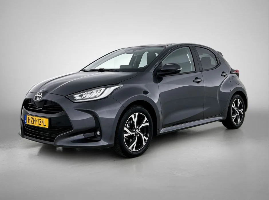 Toyota Yaris (2025) — foto 1