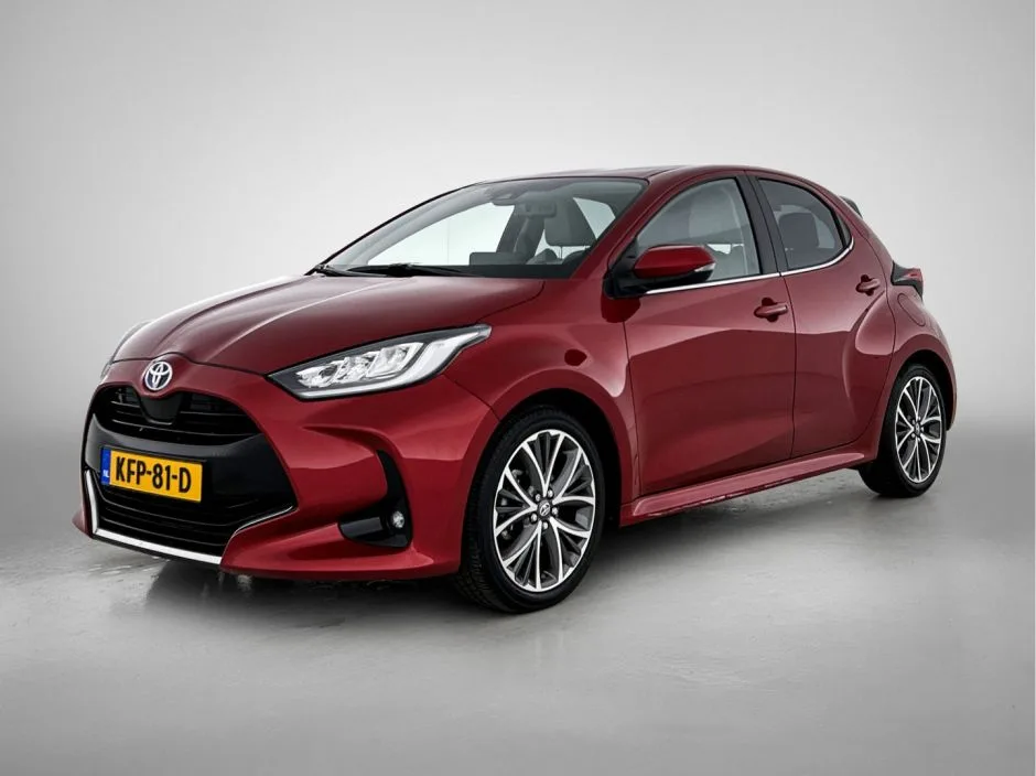 Toyota Yaris (2022) — foto 1
