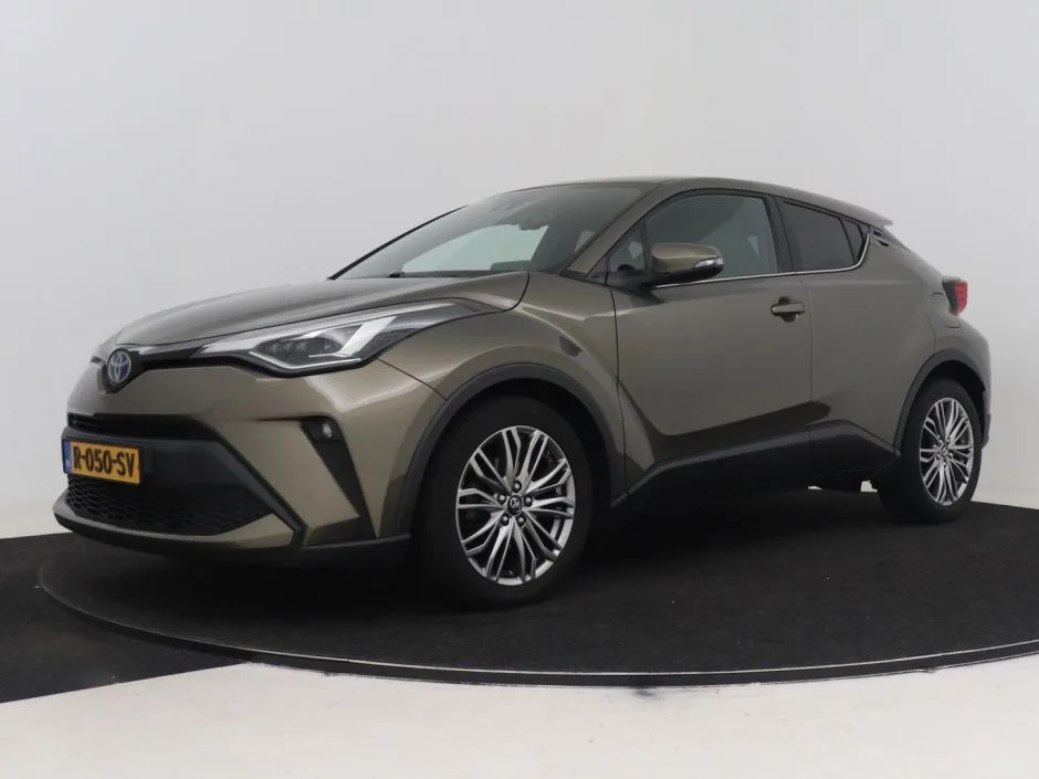 Toyota C-HR (2022) — foto 1