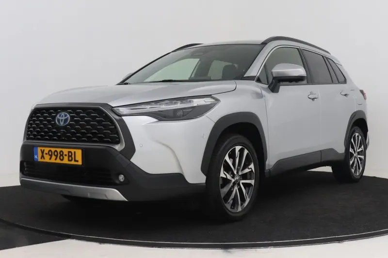 Toyota Corolla_Cross (2023)