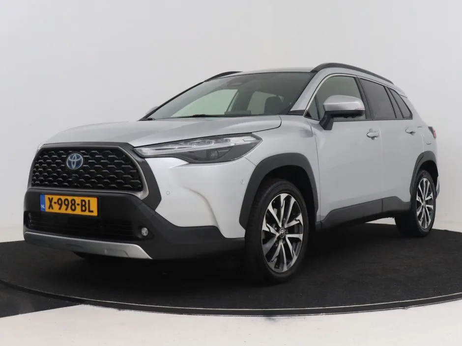 Toyota Corolla_Cross (2023) — foto 1