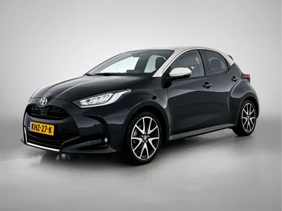 Toyota Yaris (2021) — foto 1