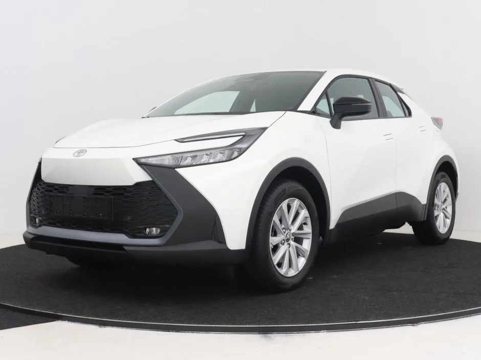 Toyota C-HR (2025) — foto 1
