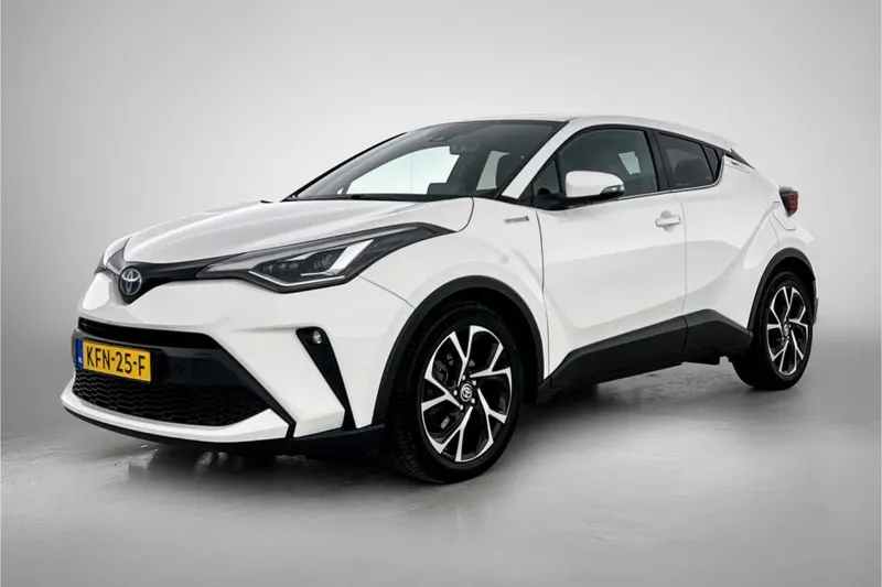 Toyota C-HR (2021)