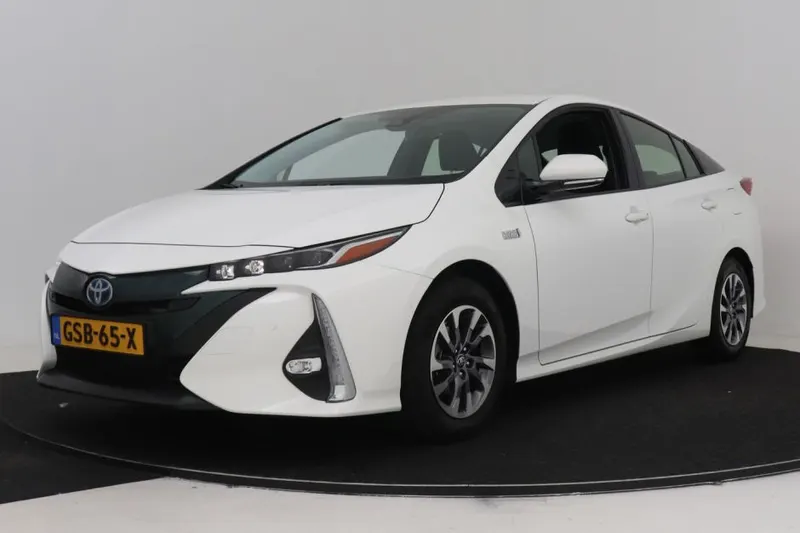 Toyota Prius (2018)