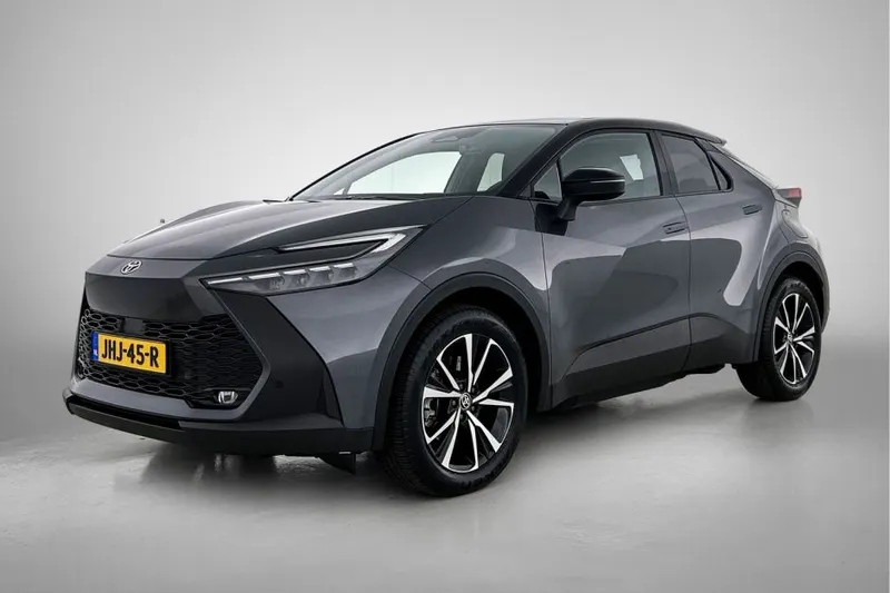 Toyota C-HR (2025)