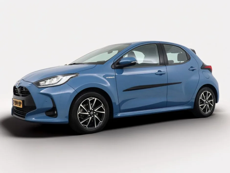Toyota Yaris (2021) — foto 1