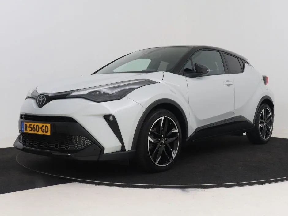 Toyota C-HR (2022) — foto 1