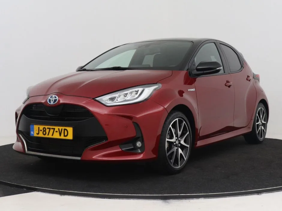 Toyota Yaris (2020) — foto 1