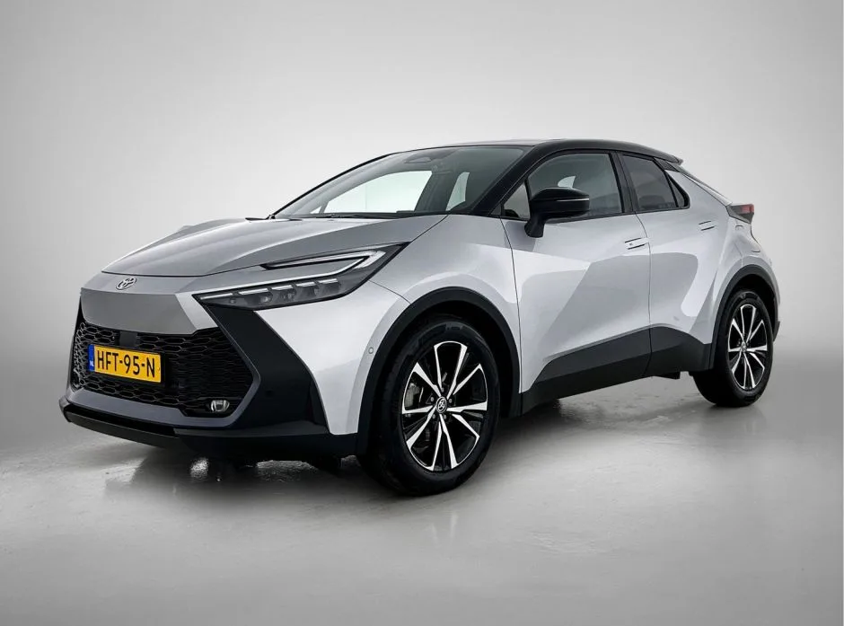 Toyota C-HR (2025) — foto 1
