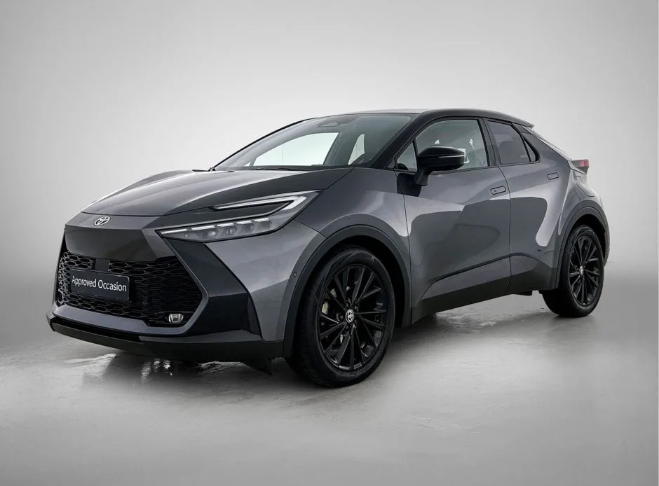 Toyota C-HR (2024) — foto 1