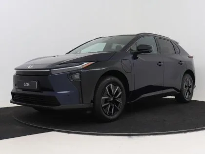 Toyota bZ4X (2026) — foto 1