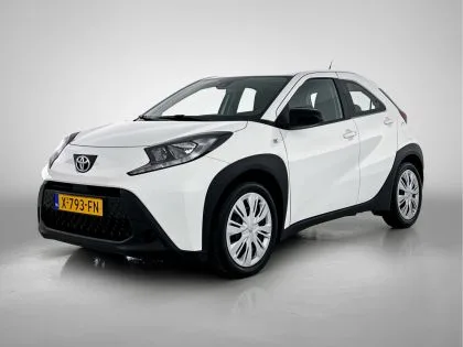 Toyota Aygo (2023) — foto 1