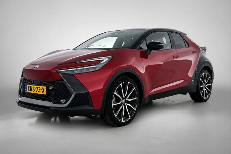 Toyota C-HR (2024)