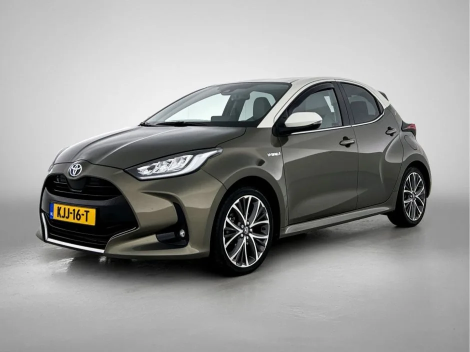 Toyota Yaris (2021) — foto 1