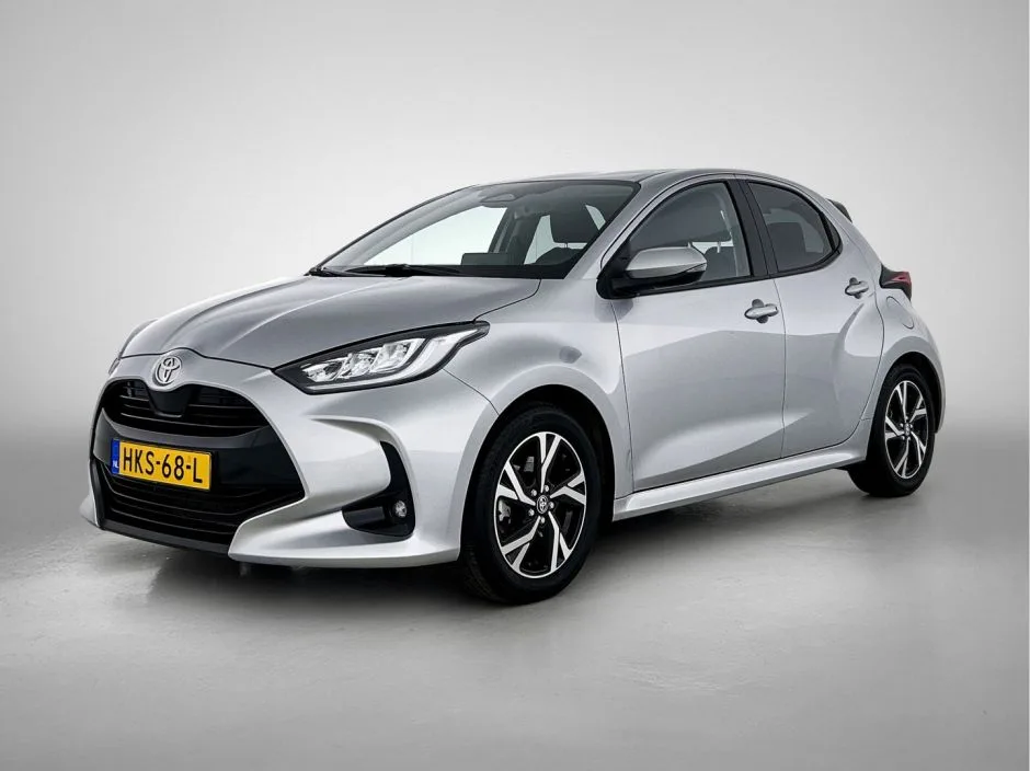 Toyota Yaris (2025) — foto 1