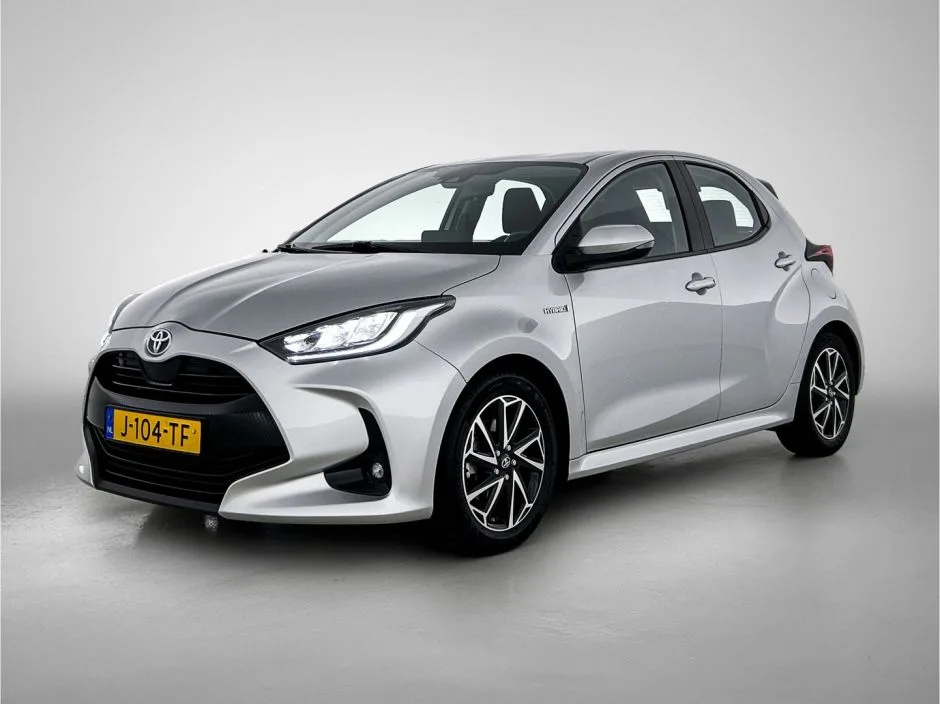 Toyota Yaris (2020) — foto 1