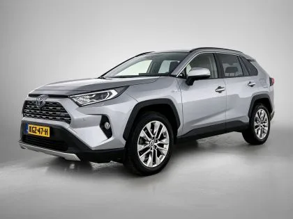 Toyota RAV4 (2021) — foto 1