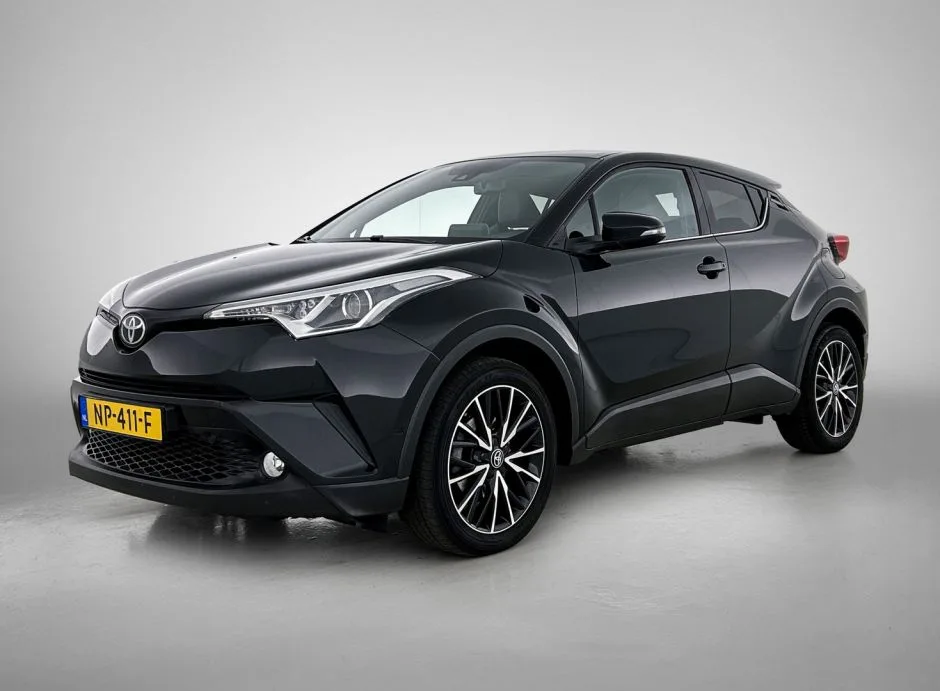 Toyota C-HR (2017) — foto 1