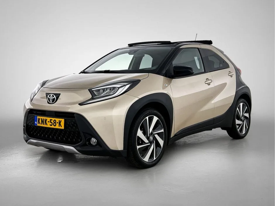 Toyota Aygo (2022) — foto 1