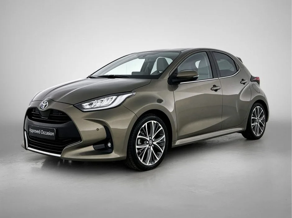 Toyota Yaris (2023) — foto 1