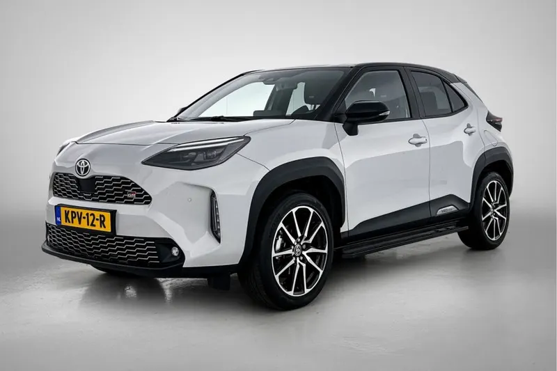 Toyota Yaris_Cross (2023)
