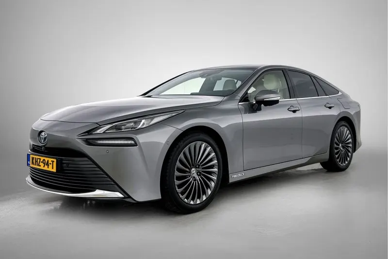 Toyota Mirai (2023)